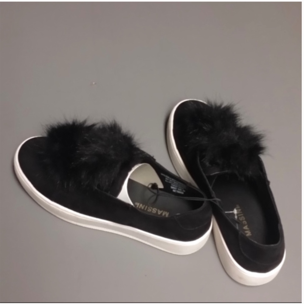 Black & White Cute Dbl Pom Girl's Slip On Sneaker